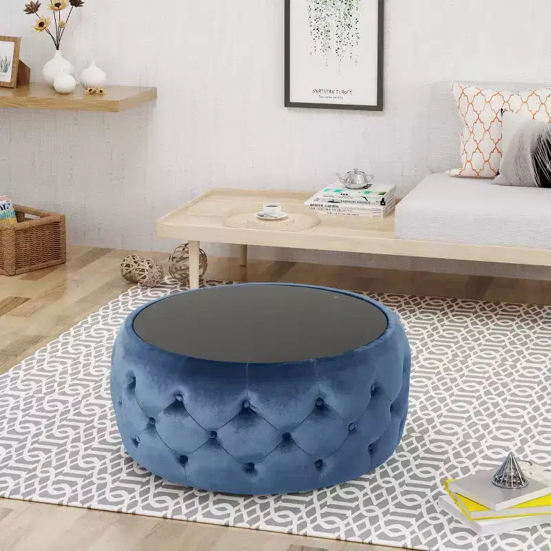 Moderner Hocker mit runder Glasplatte, samtbezogener Couchtisch mit Knopfheftung und Rautensteppung, Fußhocker für Wohnzimmer und Schlafzimmer