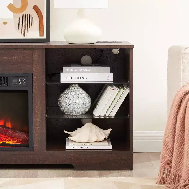 Mueble para TV con chimenea 3D y luces LED para televisores de hasta 60 pulgadas, toma de carga USB y estantes de vidrio