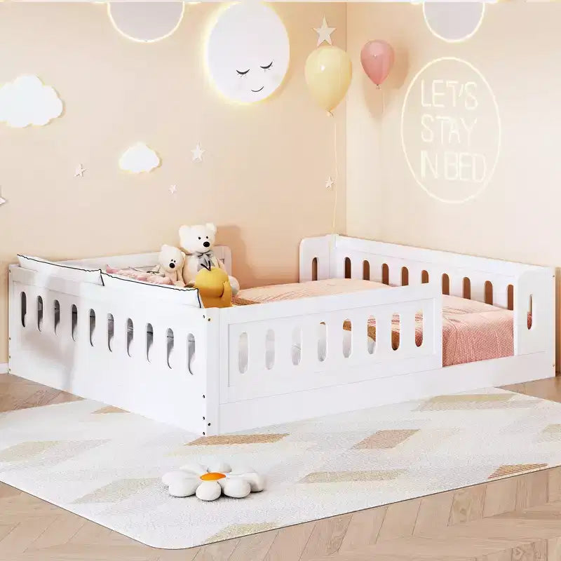 Bodenbett in Einzelbettgröße mit Umrandung, Montessori-Bett aus Holz mit Schutzgittern für Jungen und Mädchen