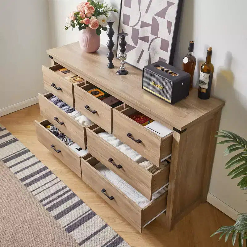 Cómoda de estilo rústico con 7 cajones para dormitorio, cómodas de 31.4 de alto, cómoda de madera rústica con tiradores metálicos, organizador de almacenamiento para el dormitorio